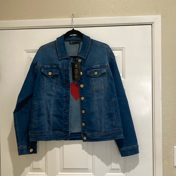 DG2 by Diane Gilman embroidered heart stretch denim jacket - Picture 2 of 4